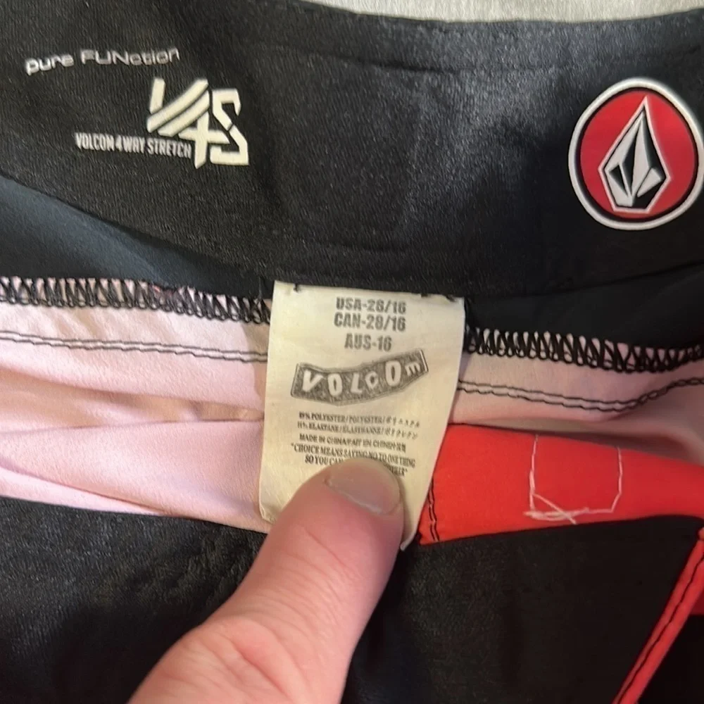 Mens Volcom Board Shorts Sz 28 New